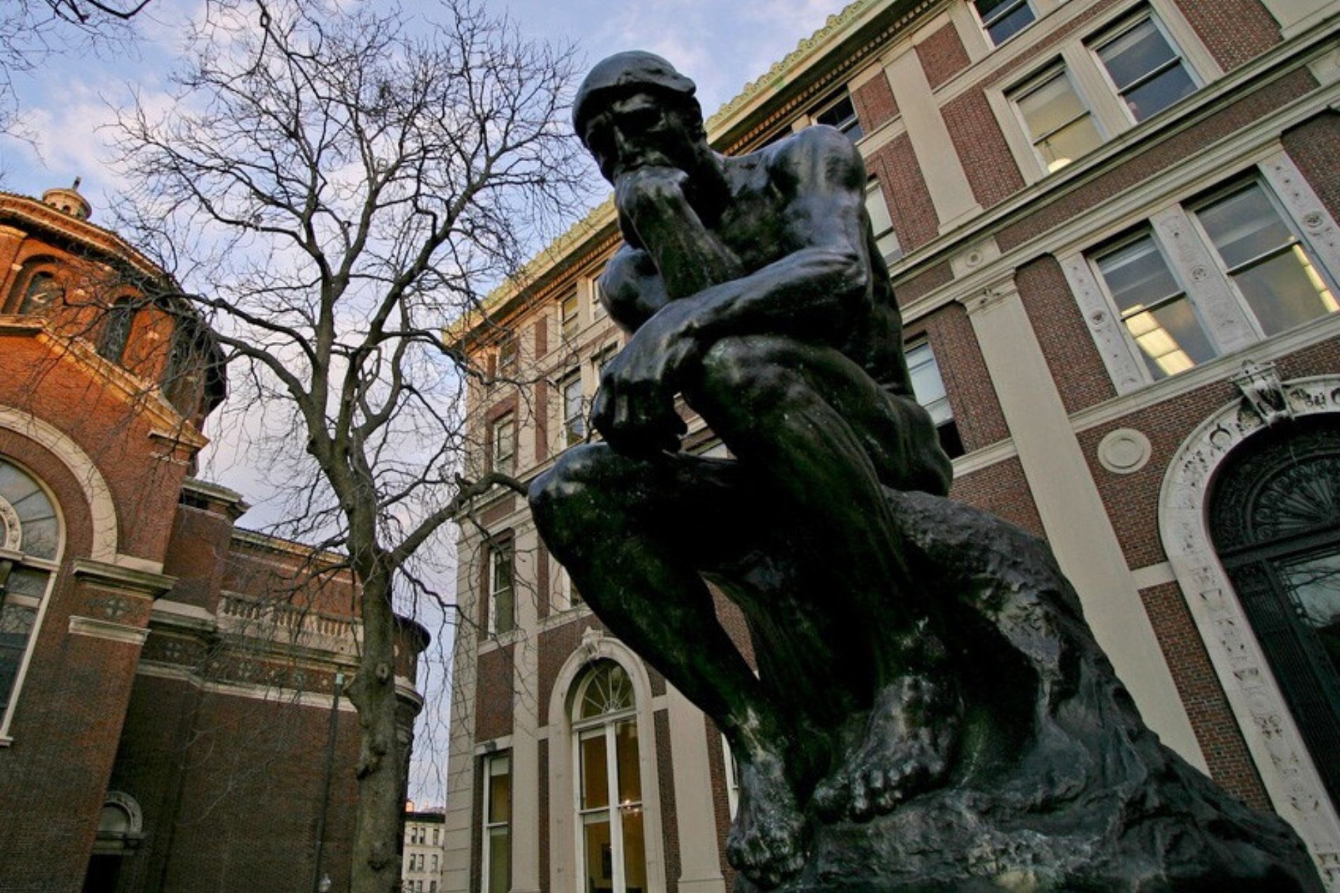 Thinker statue at Columbia University